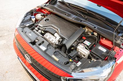 Test: Opel Corsa 1,2 Hybrid e-DCT6 100Ps